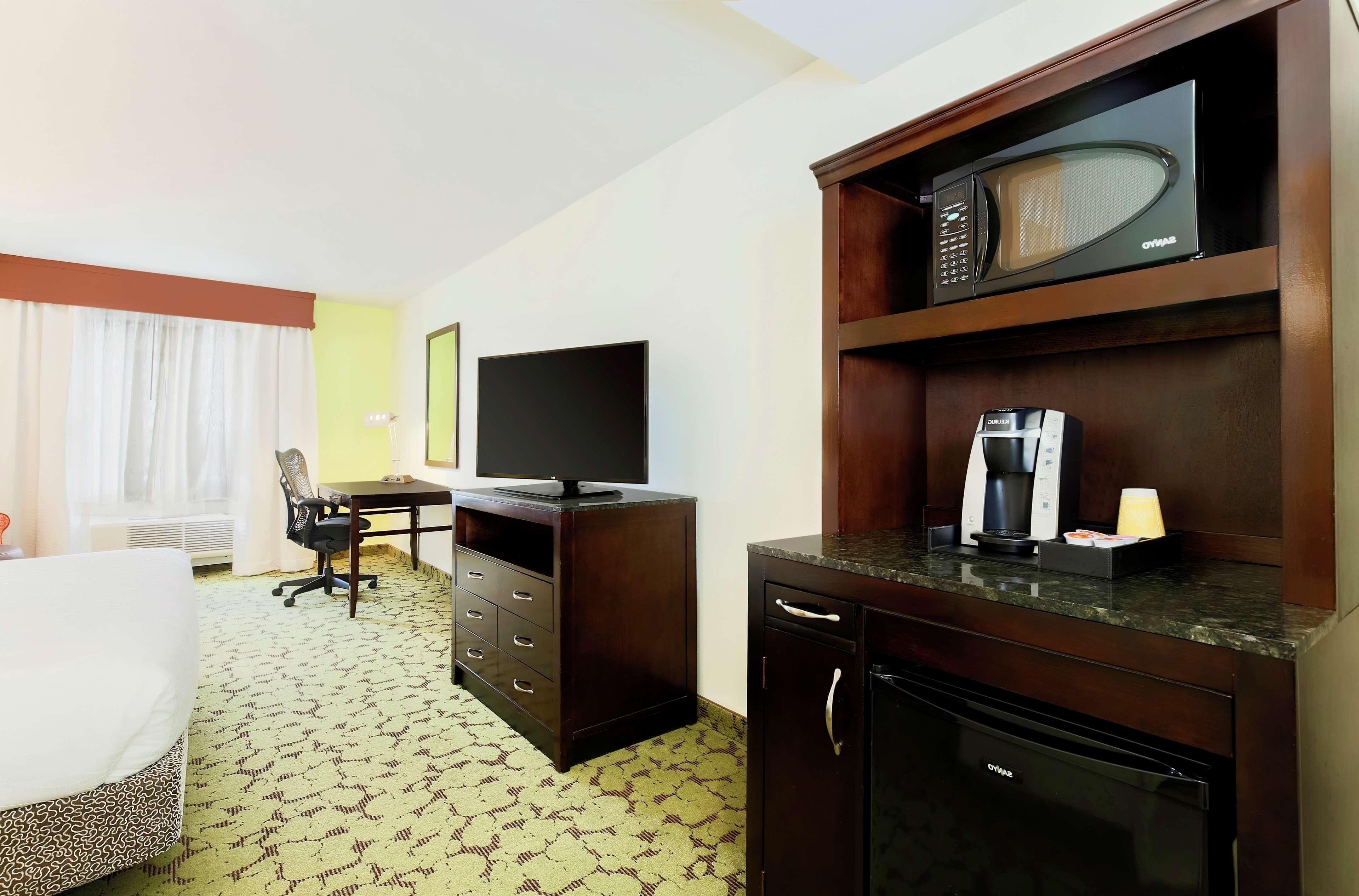 Hilton Garden Inn Dallas Lewisville Zewnętrze zdjęcie