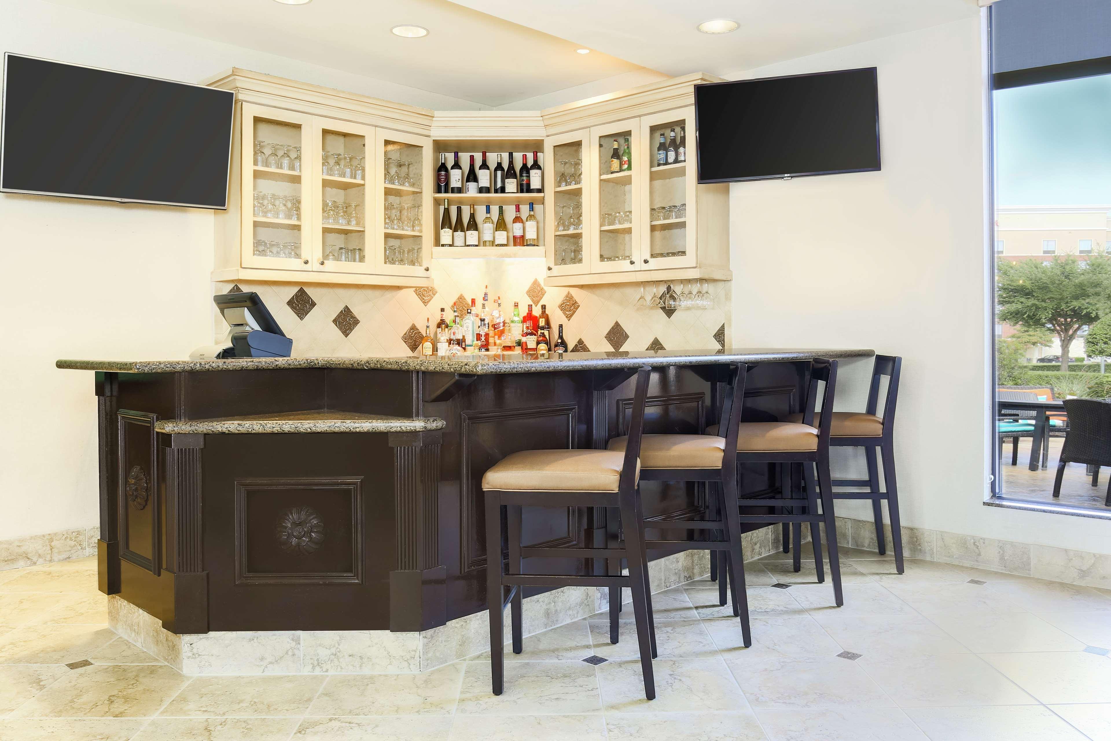 Hilton Garden Inn Dallas Lewisville Zewnętrze zdjęcie