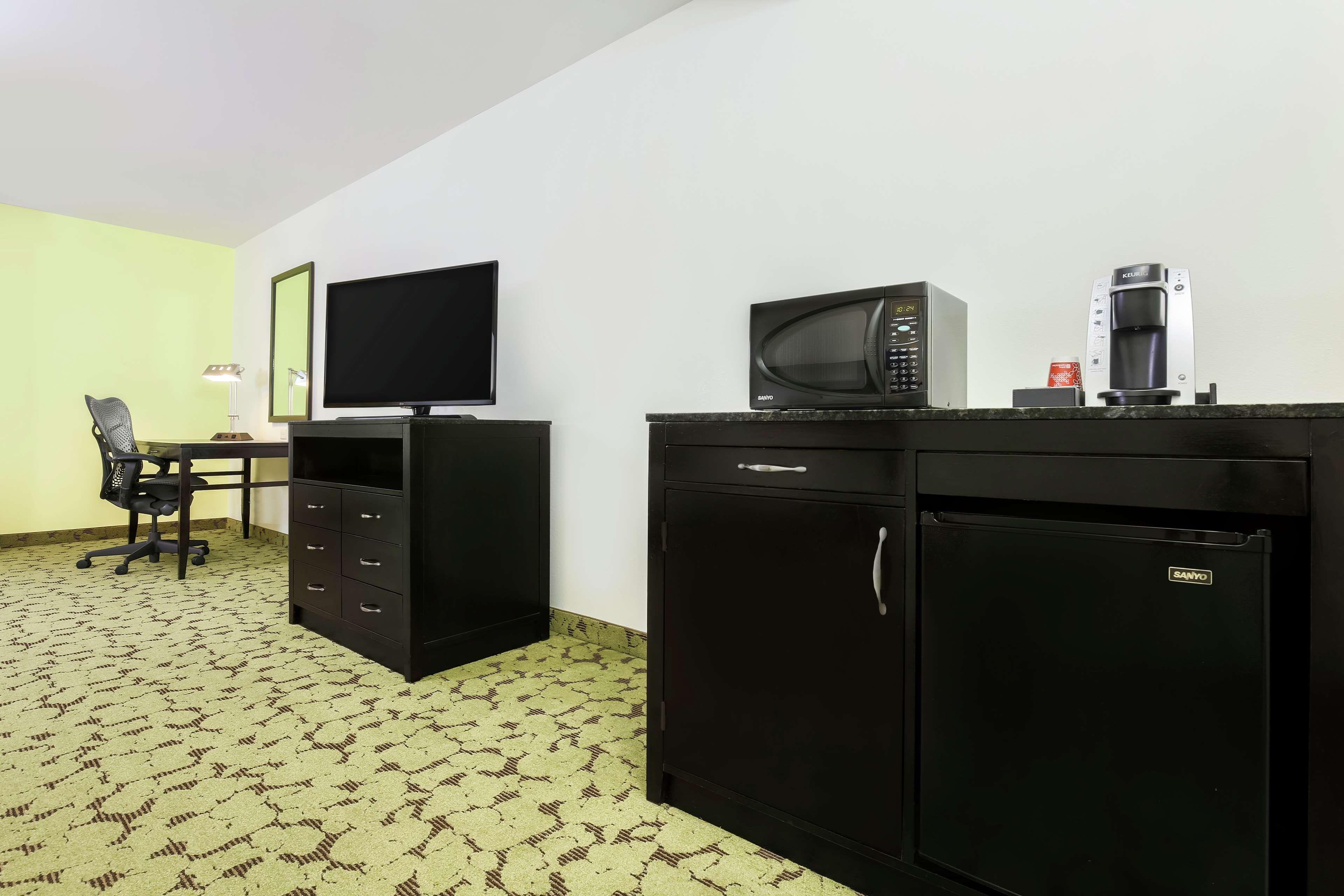 Hilton Garden Inn Dallas Lewisville Zewnętrze zdjęcie