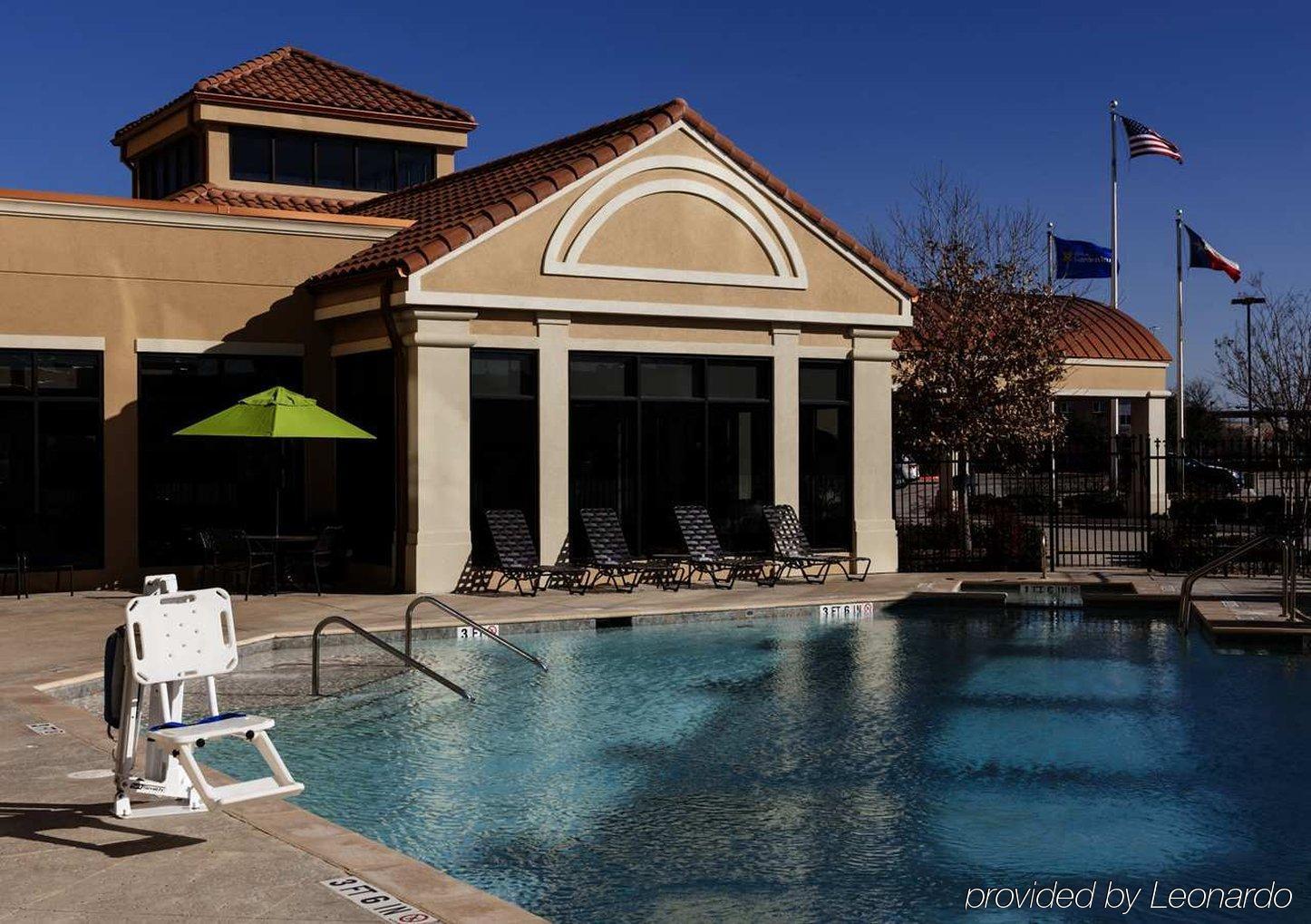 Hilton Garden Inn Dallas Lewisville Zewnętrze zdjęcie
